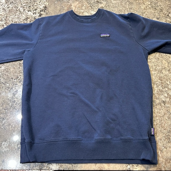 Patagonia Uprisal Crew Neck Size Large in Navy - Picture 1 of 3